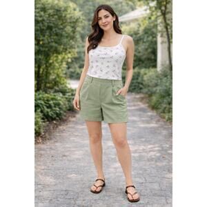 Nine West Women's Size 8 Sage Green Pleated Front Shorts - B006